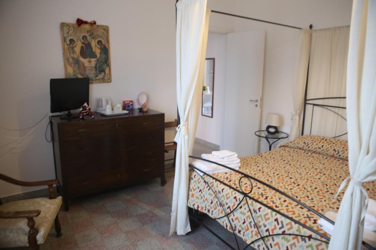 Corsomessina64 Bed & Breakfast Crotone Dış mekan fotoğraf